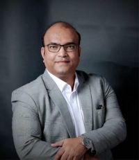 Dr Dhruven V Shah.jpeg